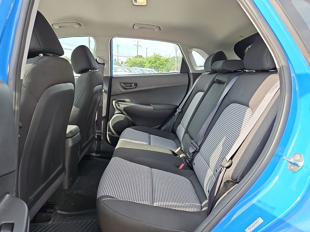 Thumbnail: 2022 Hyundai Kona - 10