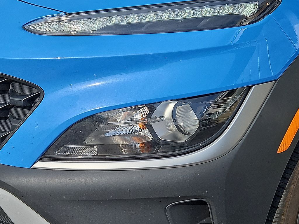 Thumbnail: 2022 Hyundai Kona - 18