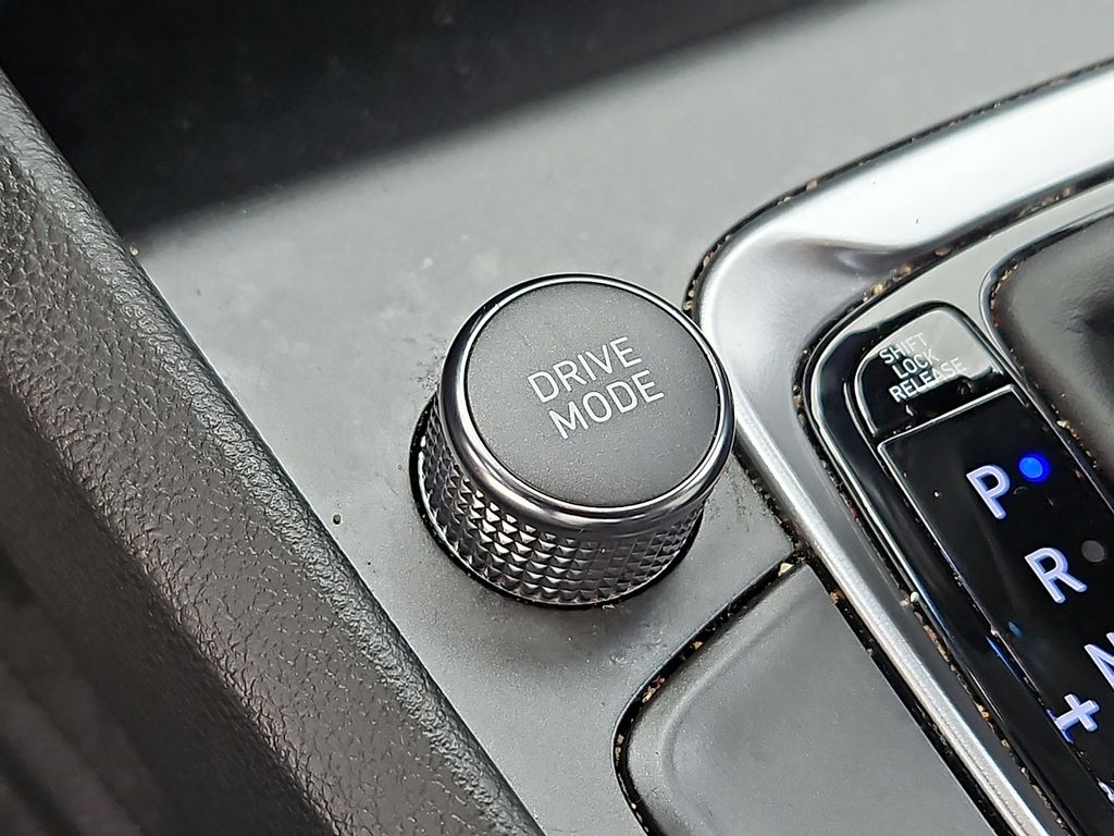 Thumbnail: 2022 Hyundai Kona - 29