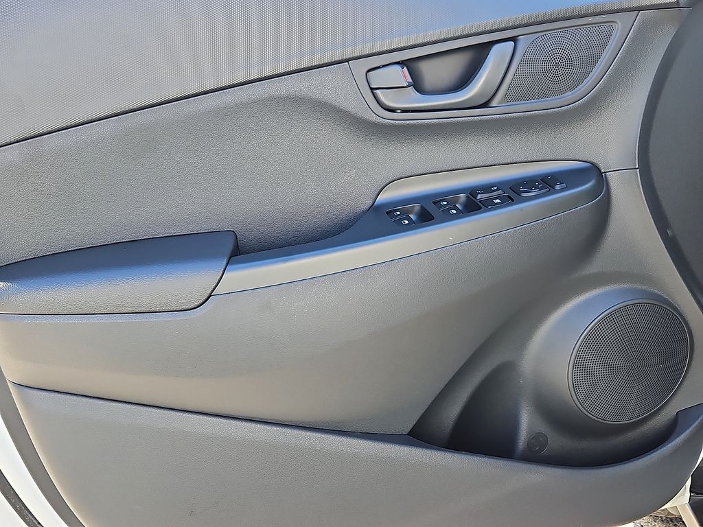Thumbnail: 2023 Hyundai Kona - 19