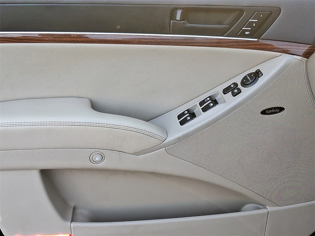 Thumbnail: 2012 Hyundai Veracruz - 7