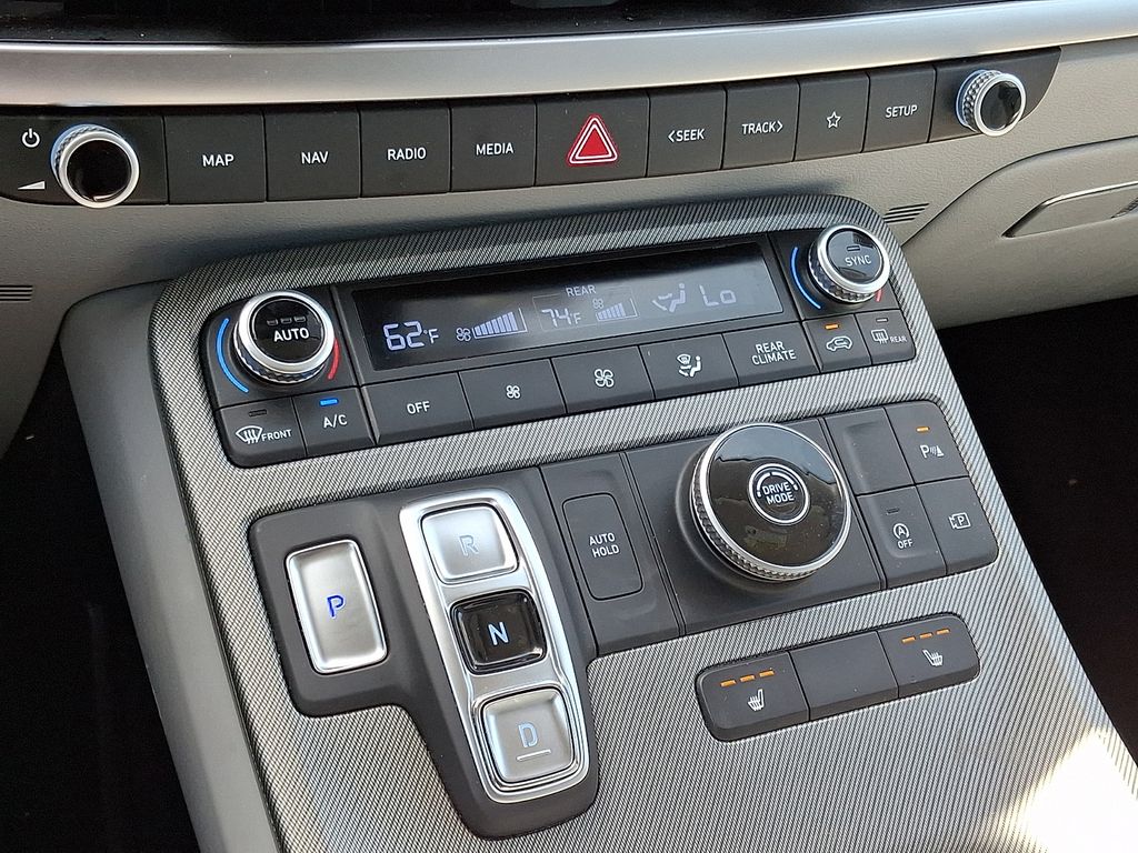 Thumbnail: 2024 Hyundai Palisade - 20