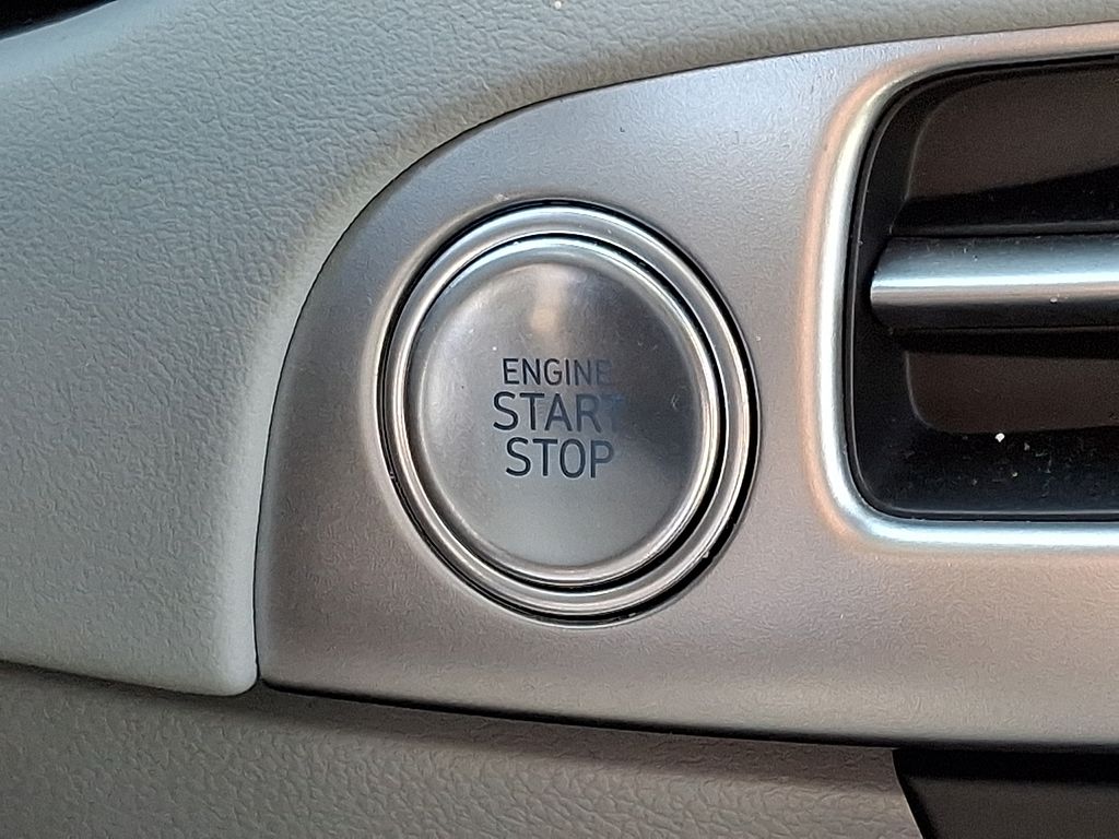 Thumbnail: 2024 Hyundai Palisade - 26