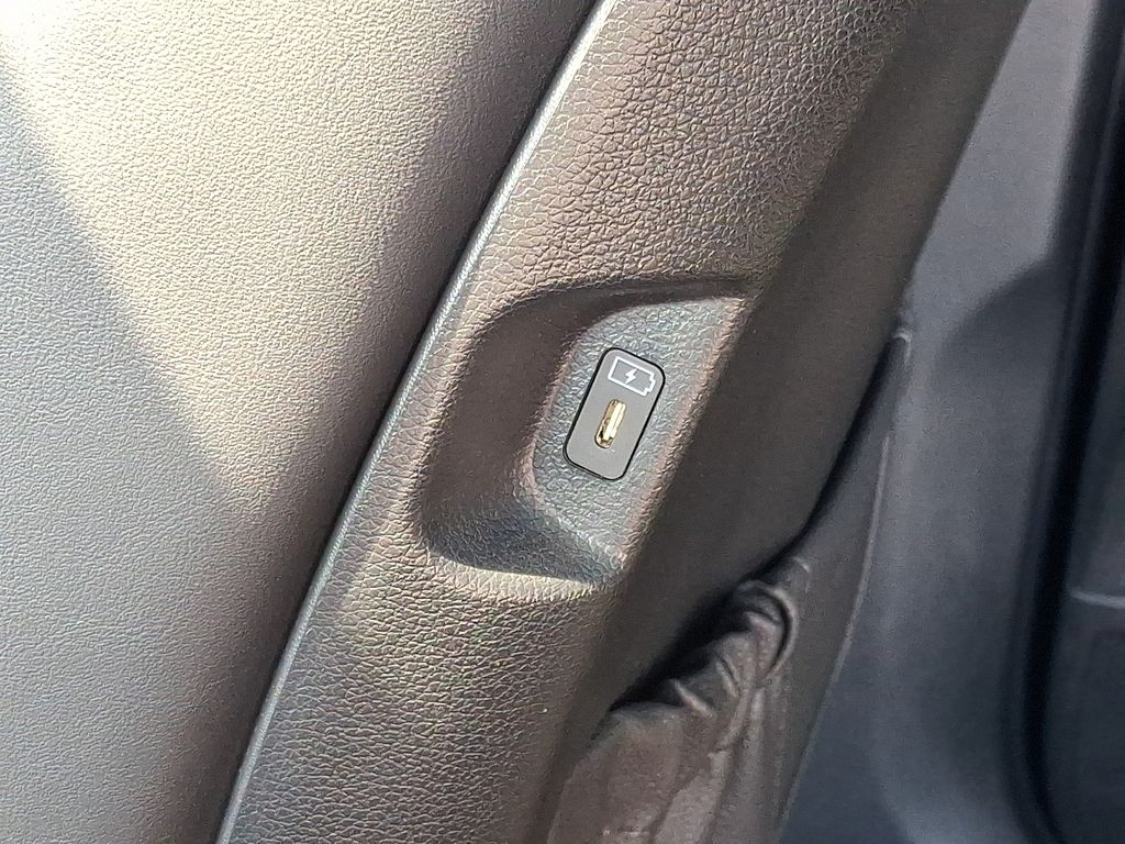 Thumbnail: 2024 Hyundai Palisade - 32