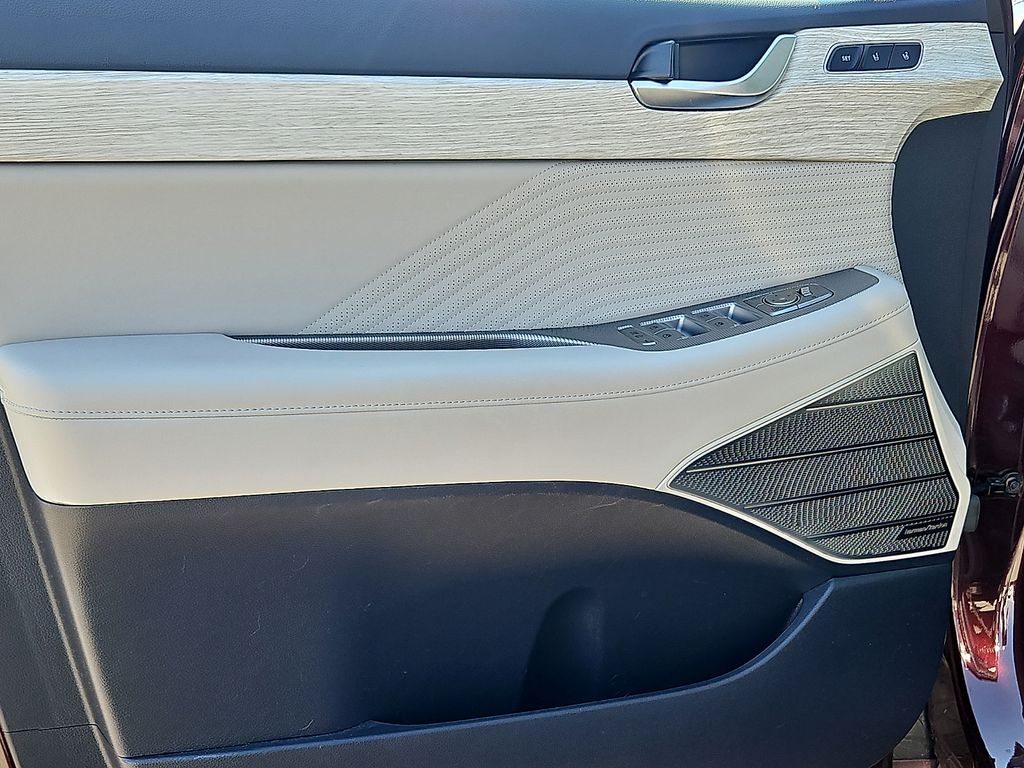 Thumbnail: 2024 Hyundai Palisade - 18
