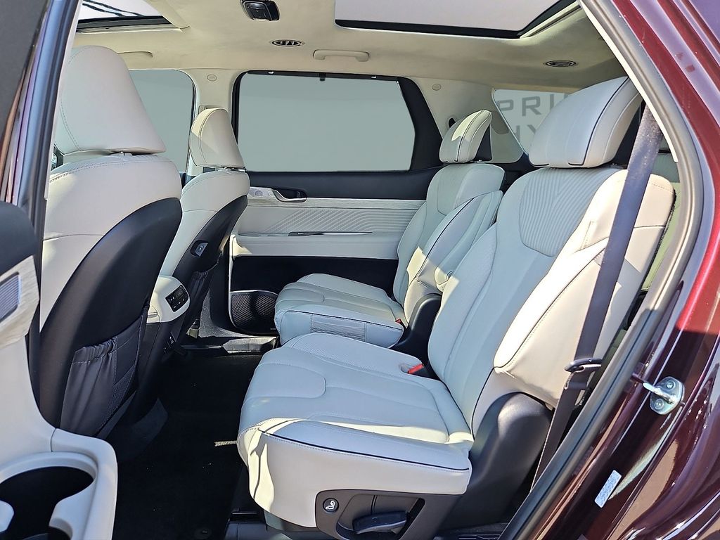 Thumbnail: 2024 Hyundai Palisade - 9