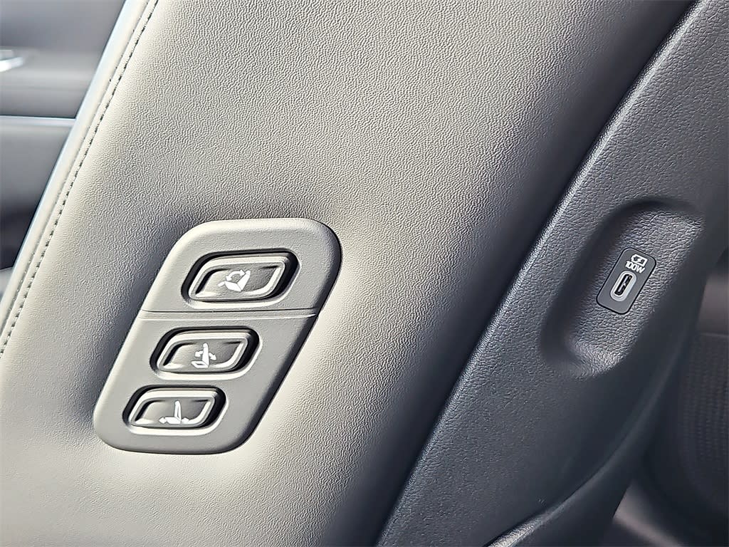 Thumbnail: 2026 Hyundai Palisade - 26