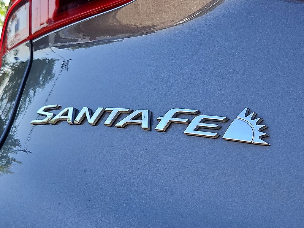 Thumbnail: 2022 Hyundai Santa Fe - 32