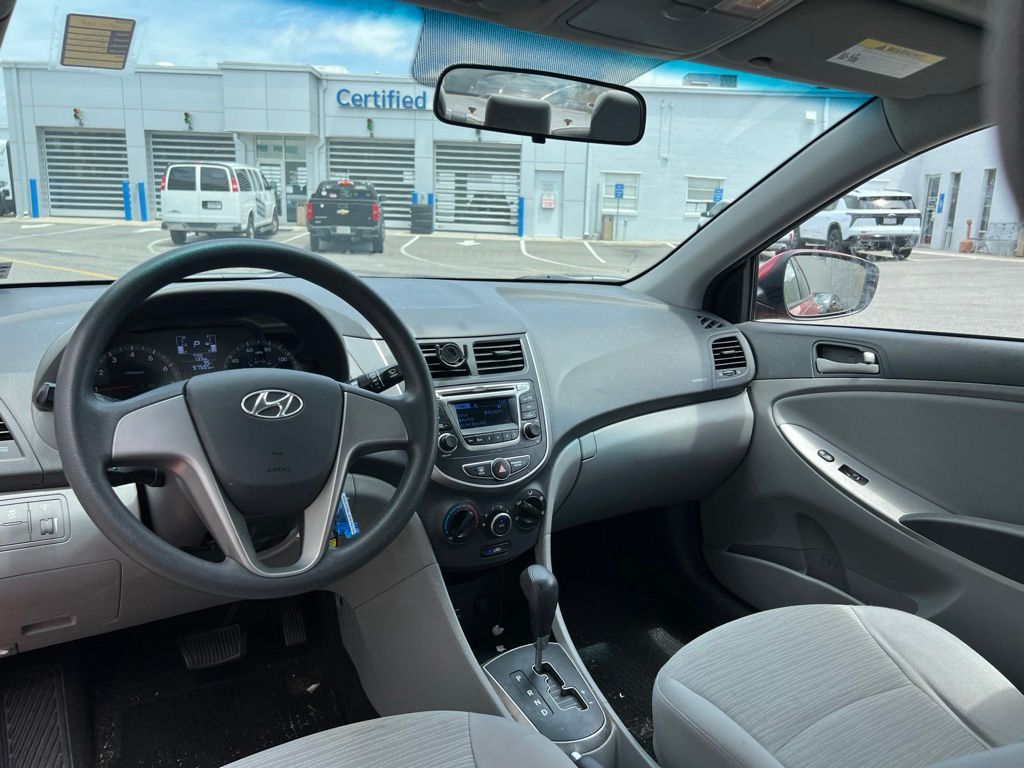 Thumbnail: 2016 Hyundai Accent - 4