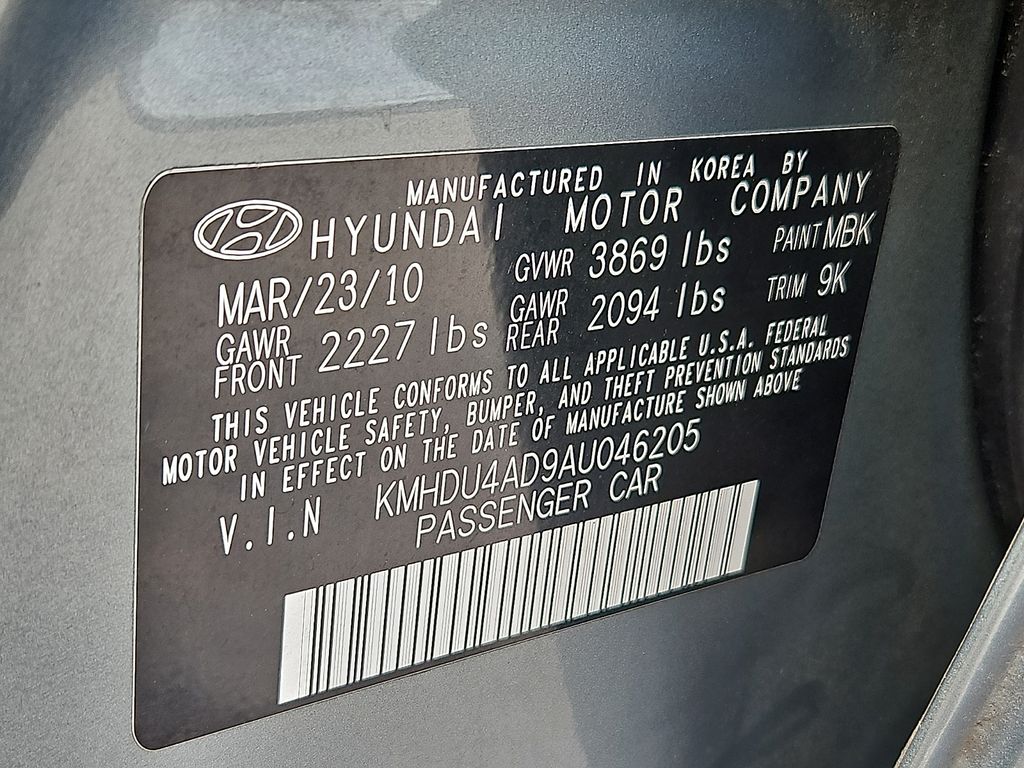 Thumbnail: 2010 Hyundai Elantra - 17