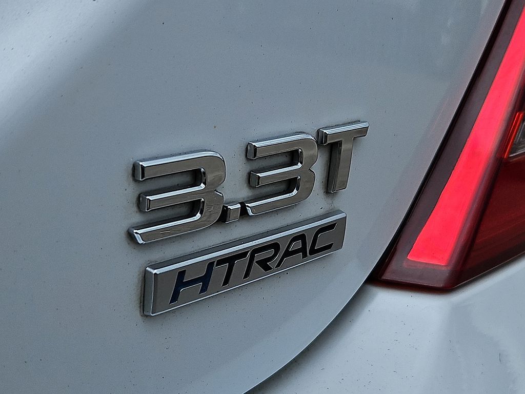 Thumbnail: 2018 Genesis G90 - 32