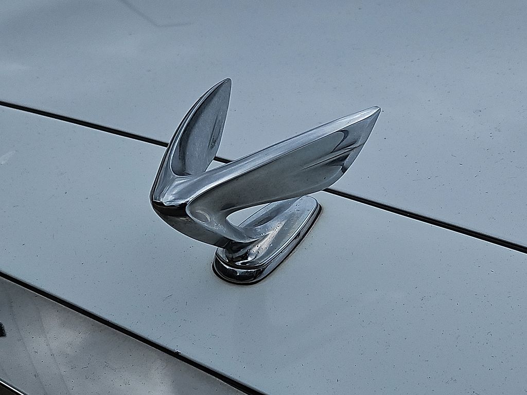 Thumbnail: 2018 Genesis G90 - 30