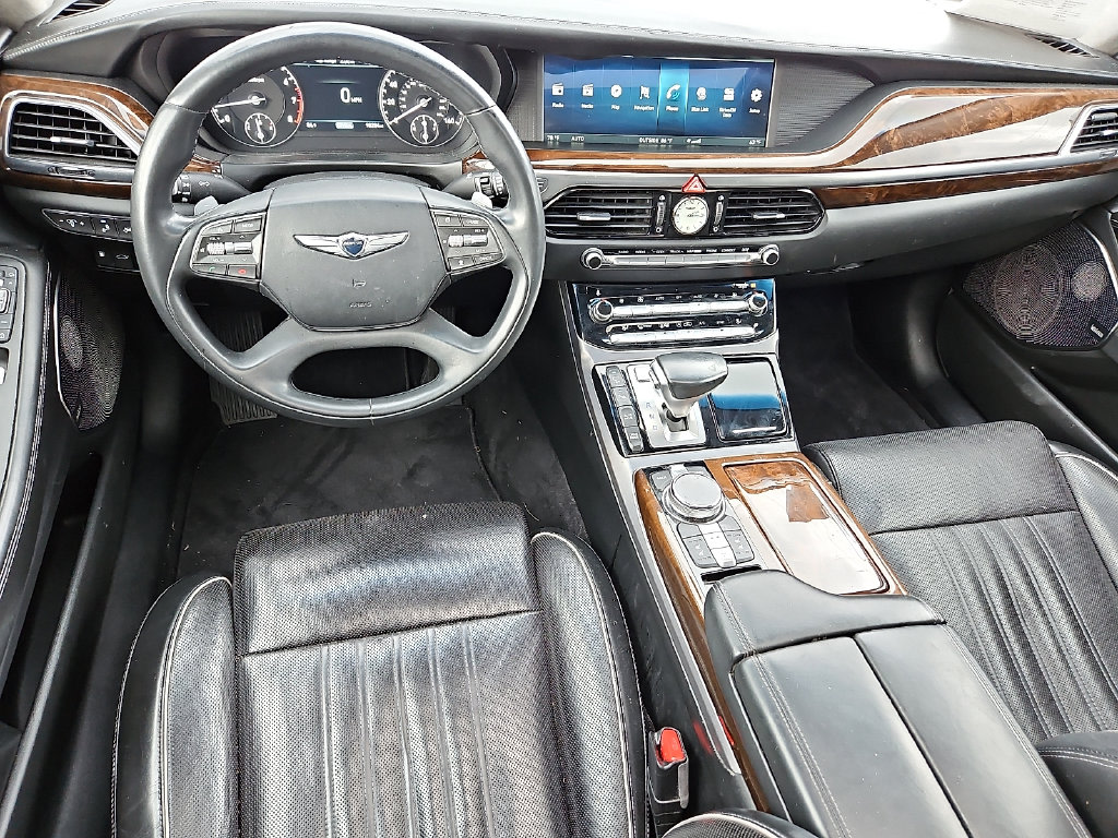 Thumbnail: 2018 Genesis G90 - 2
