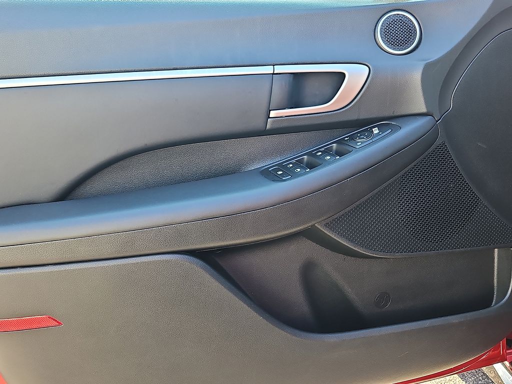 Thumbnail: 2024 Hyundai Sonata - 19