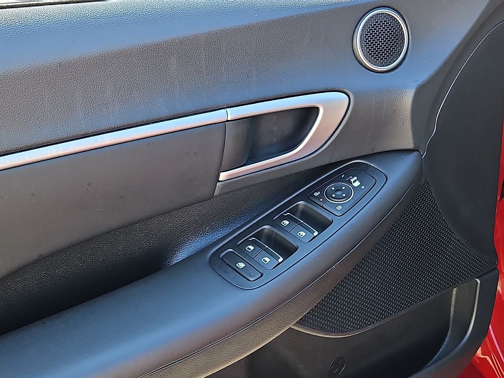 Thumbnail: 2024 Hyundai Sonata - 20