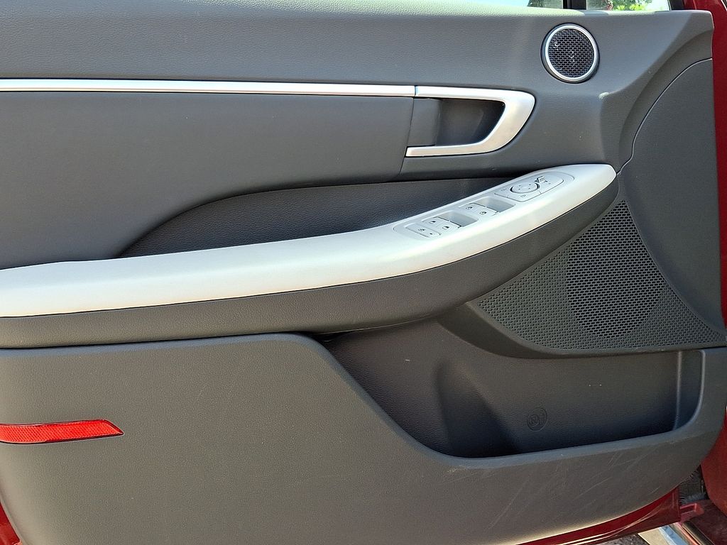 Thumbnail: 2025 Hyundai Sonata - 18