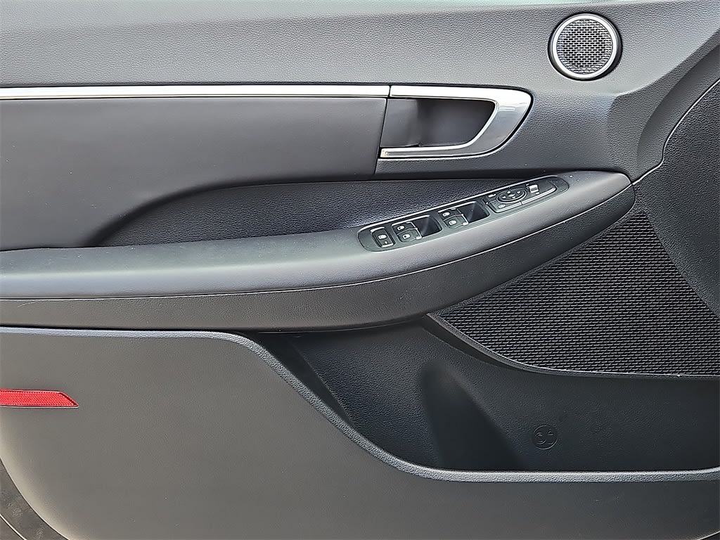 2023 Hyundai Sonata SEL 20