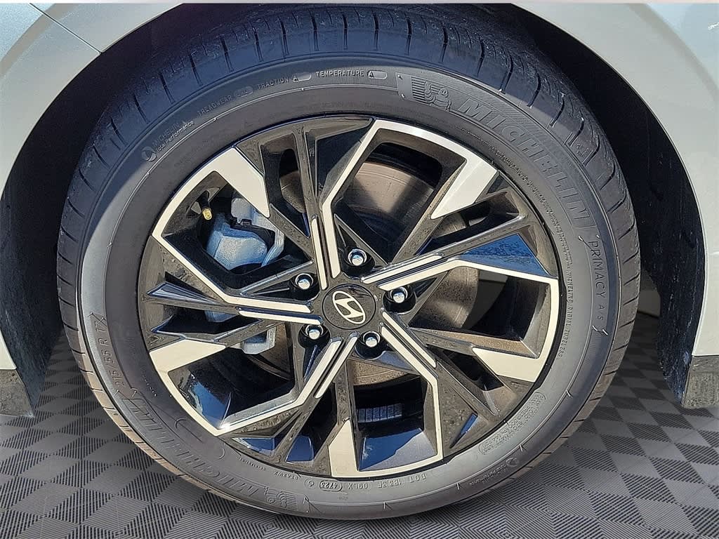 Thumbnail: 2024 Hyundai Sonata - 8