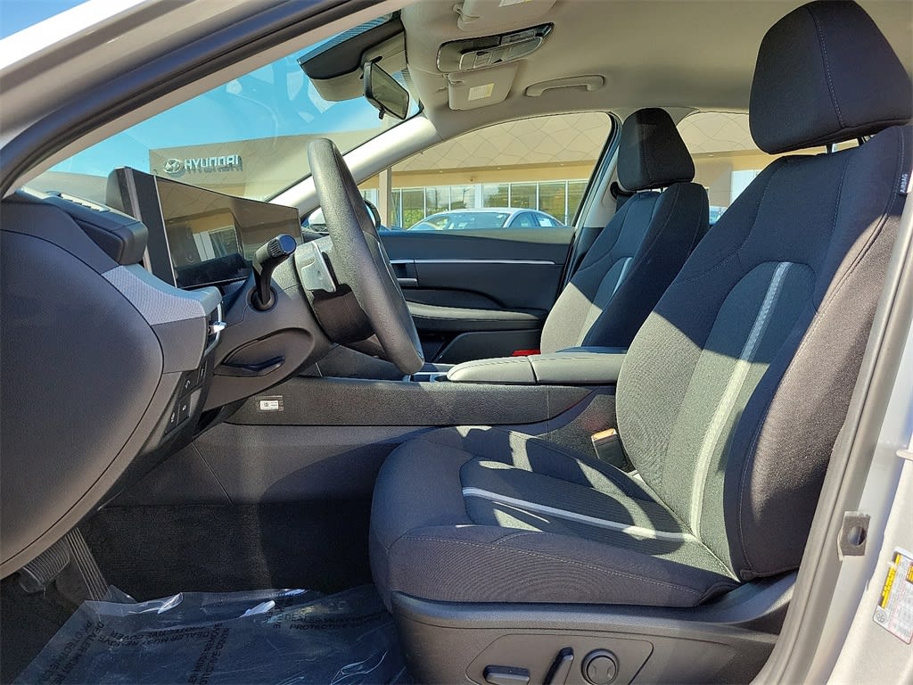 Thumbnail: 2024 Hyundai Sonata - 11