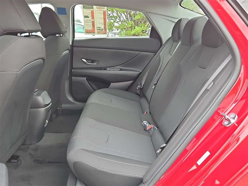 Thumbnail: 2025 Hyundai Elantra - 8