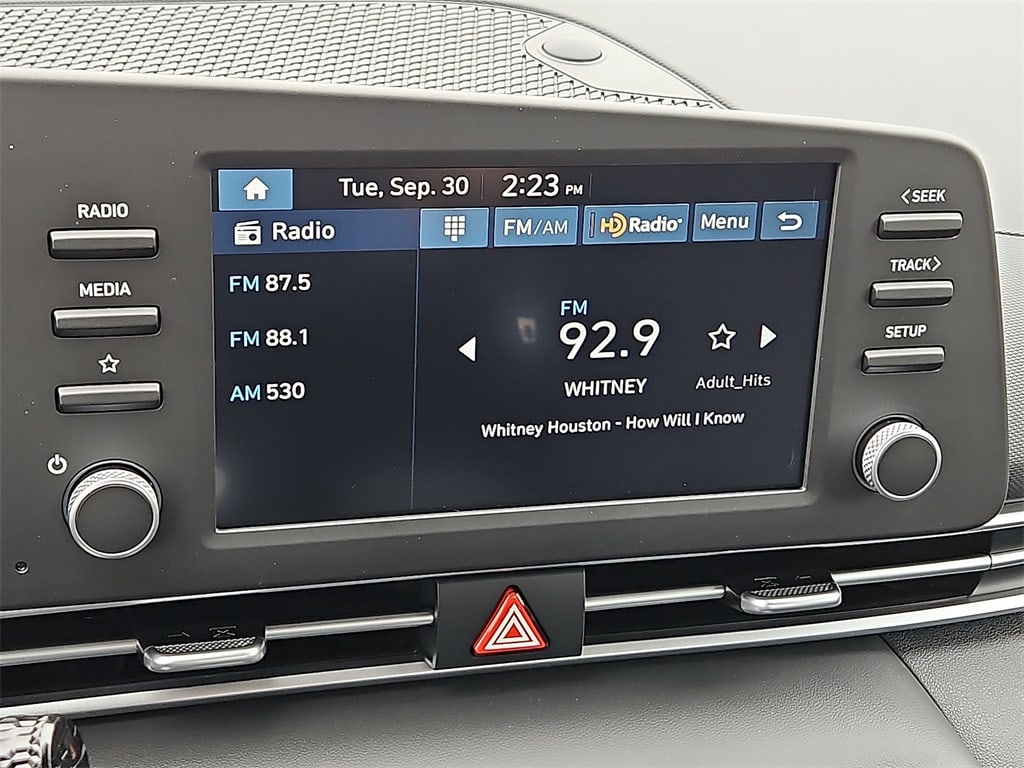 Thumbnail: 2025 Hyundai Elantra - 9