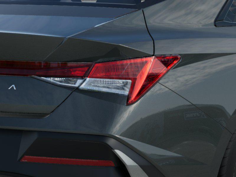 Thumbnail: 2026 Hyundai Elantra - 15