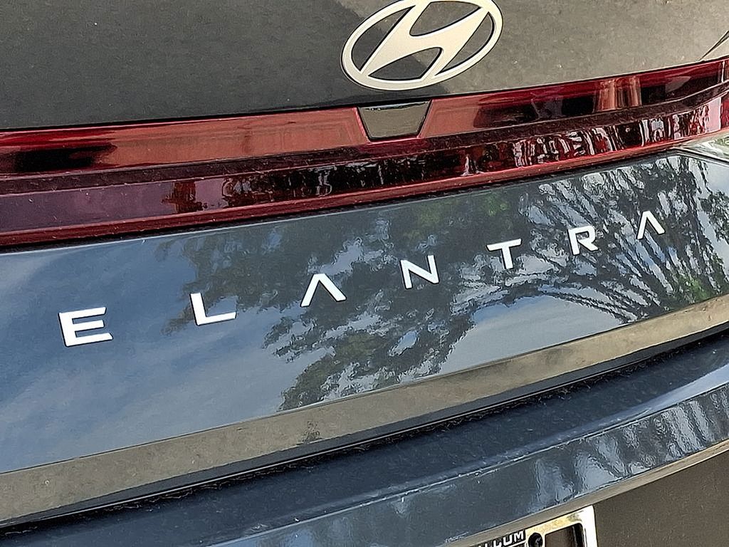 Thumbnail: 2026 Hyundai Elantra - 5