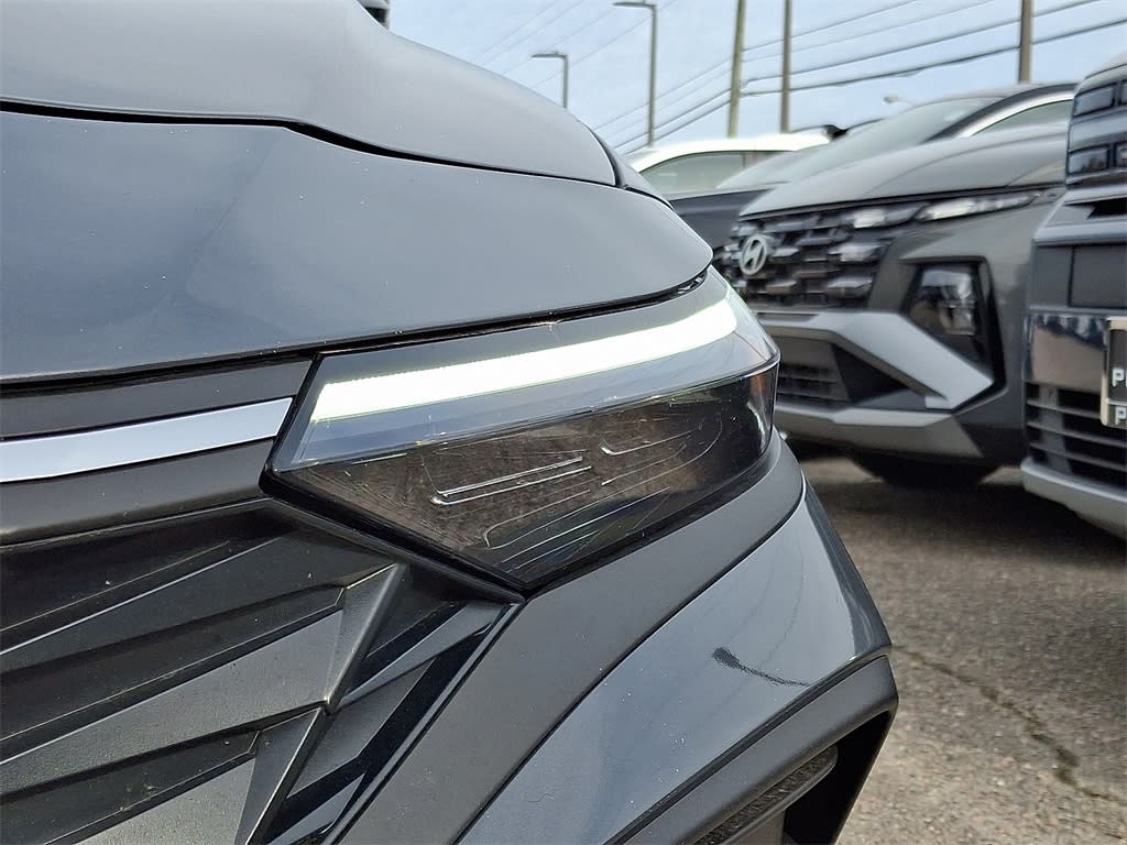 Thumbnail: 2025 Hyundai Elantra - 20