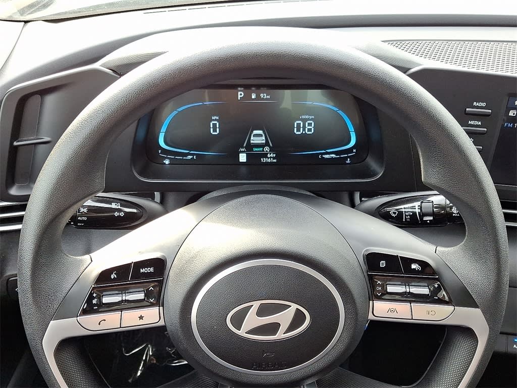 Thumbnail: 2025 Hyundai Elantra - 10