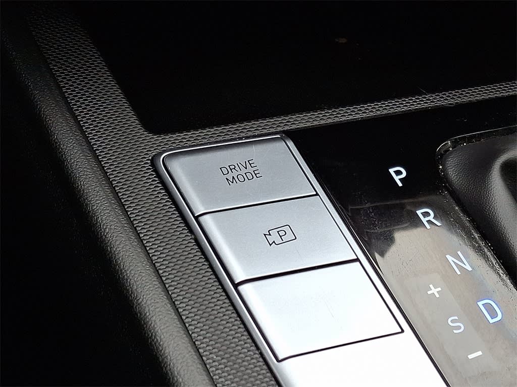 Thumbnail: 2025 Hyundai Elantra - 28