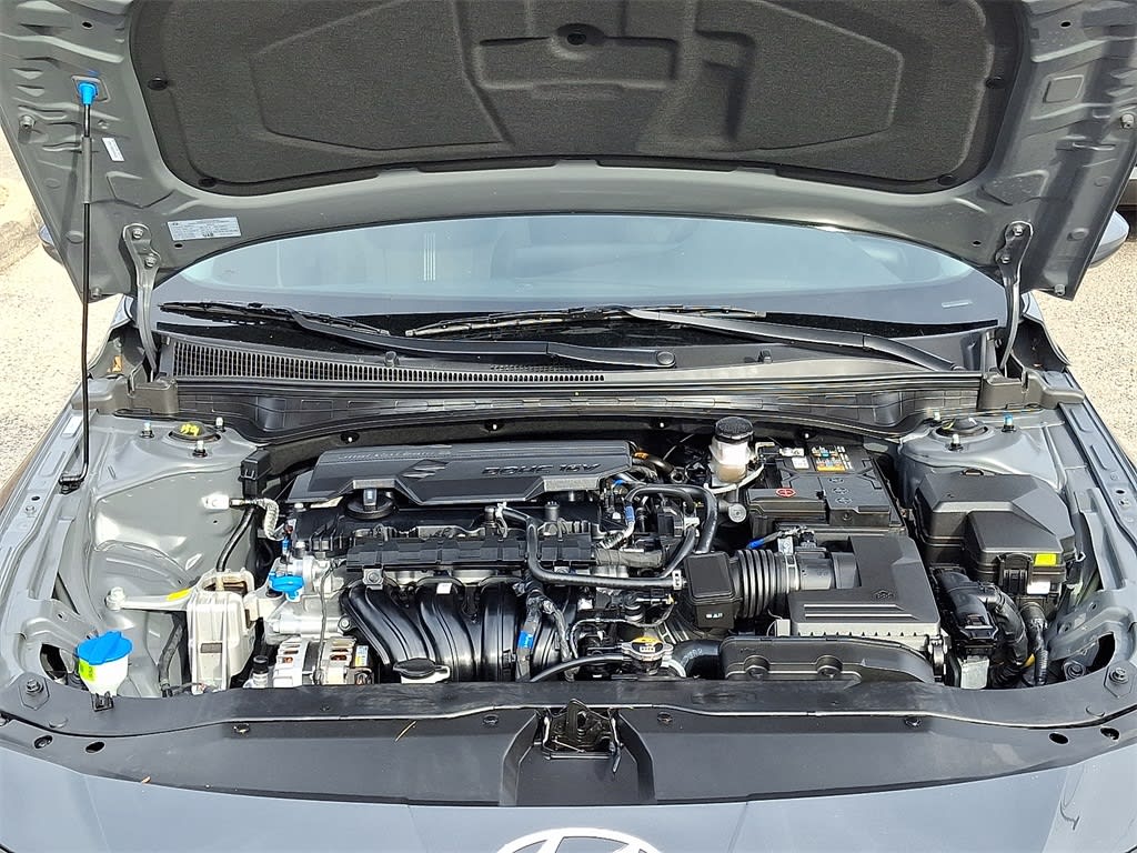 Thumbnail: 2025 Hyundai Elantra - 9