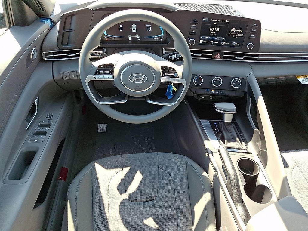 Thumbnail: 2026 Hyundai Elantra - 2