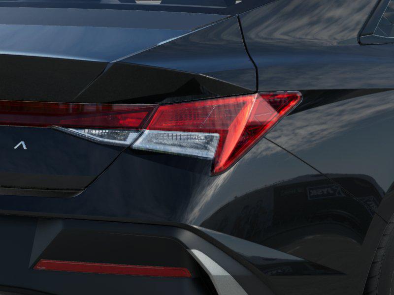 Thumbnail: 2026 Hyundai Elantra - 5