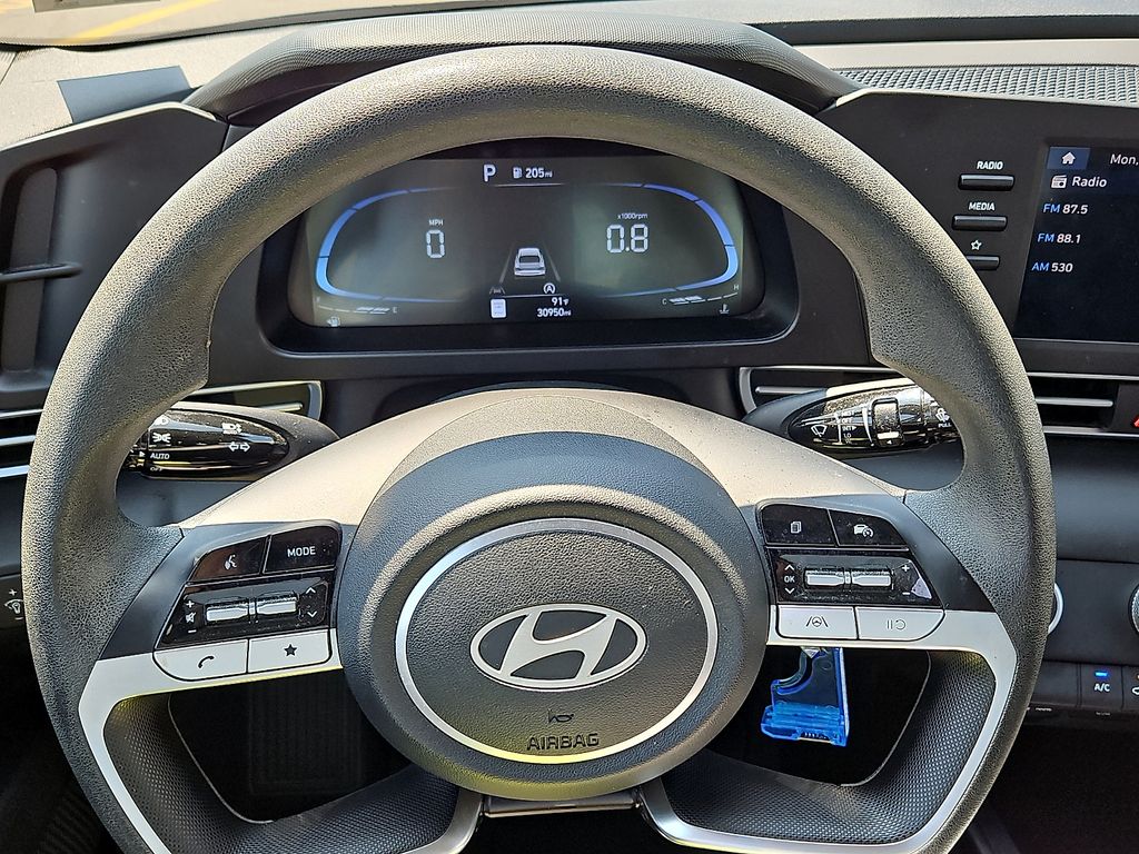 Thumbnail: 2024 Hyundai Elantra - 8