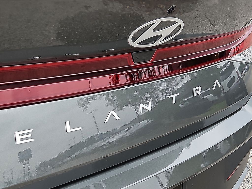 Thumbnail: 2026 Hyundai Elantra - 4