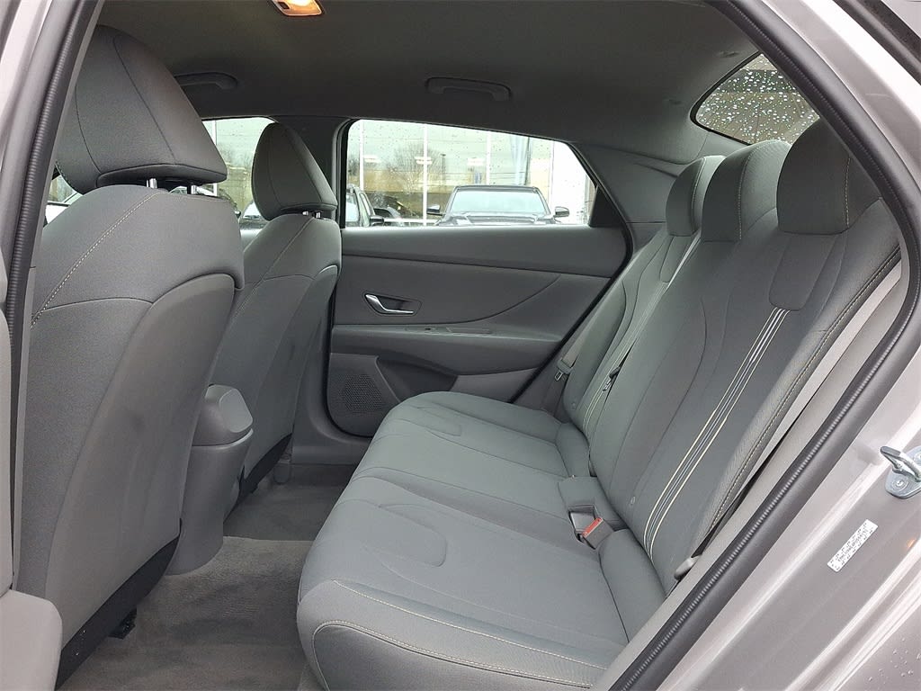 Thumbnail: 2023 Hyundai Elantra - 12