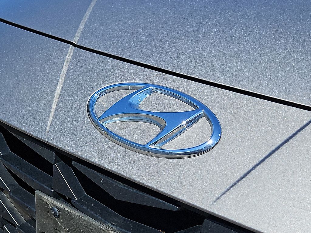 Thumbnail: 2023 Hyundai Elantra - 30