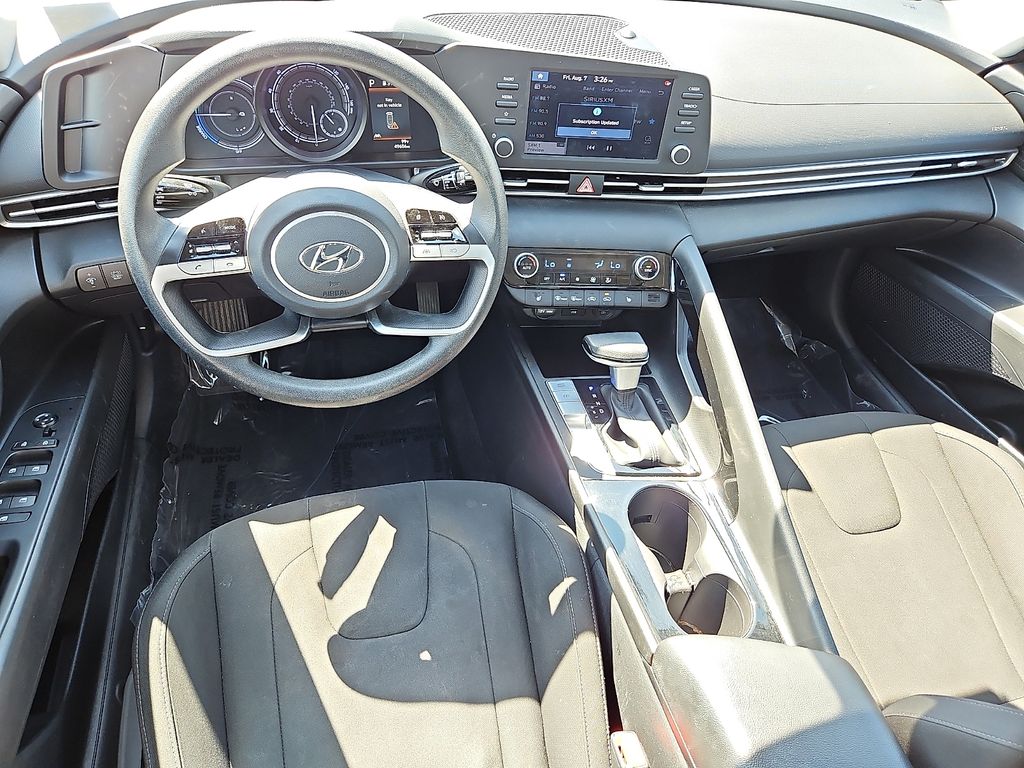 Thumbnail: 2023 Hyundai Elantra - 2