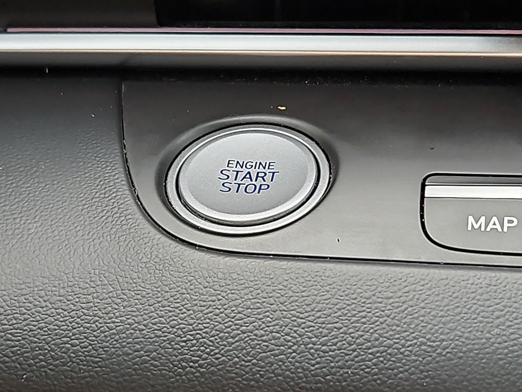 Thumbnail: 2024 Hyundai Elantra - 26