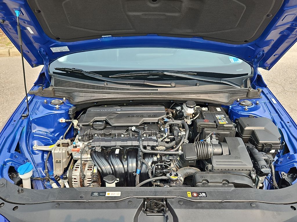 Thumbnail: 2024 Hyundai Elantra - 7
