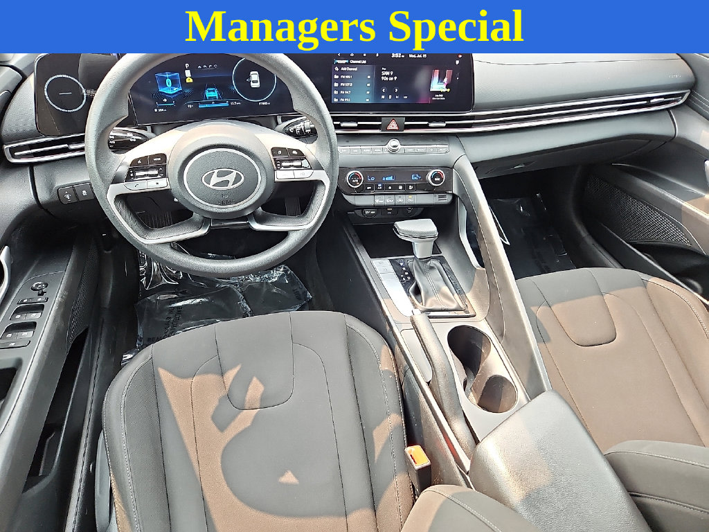 Thumbnail: 2024 Hyundai Elantra - 2