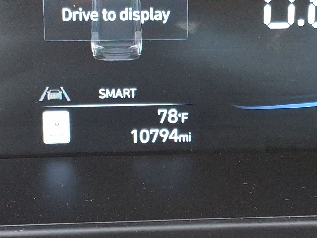 Thumbnail: 2025 Hyundai Elantra - 13