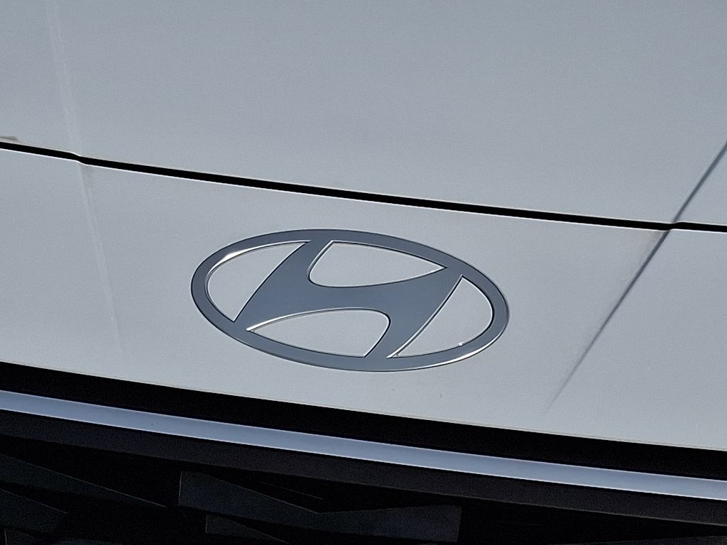 Thumbnail: 2025 Hyundai Elantra - 29