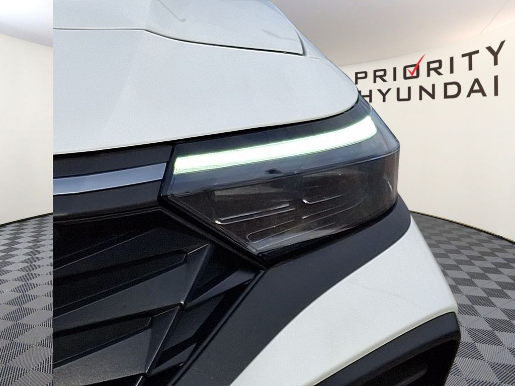 Thumbnail: 2025 Hyundai Elantra - 19