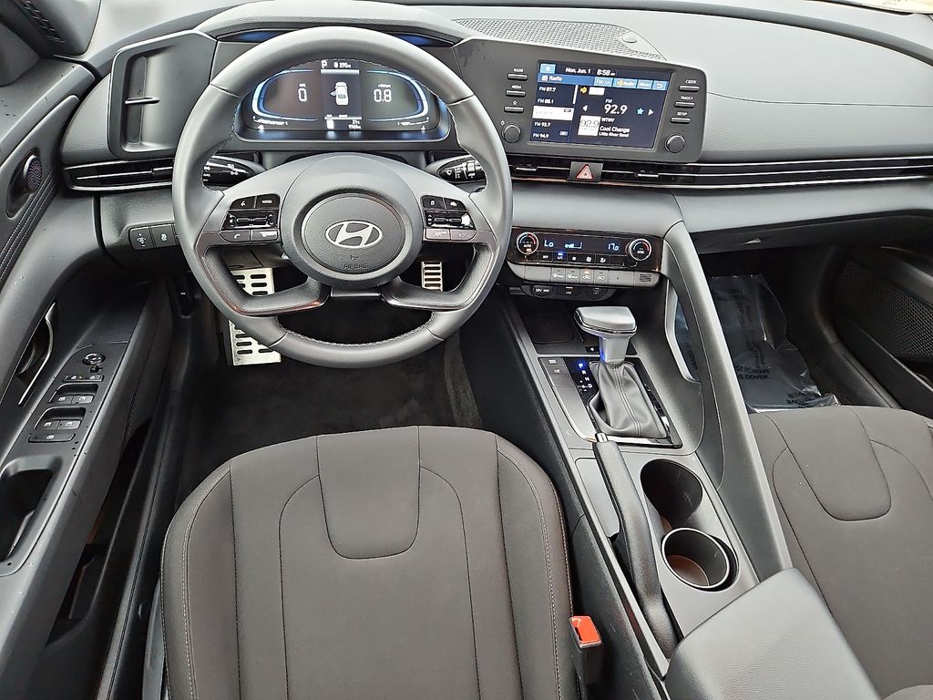 Thumbnail: 2025 Hyundai Elantra - 2