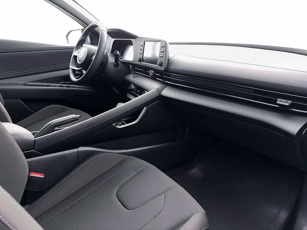 Thumbnail: 2026 Hyundai Elantra - 10