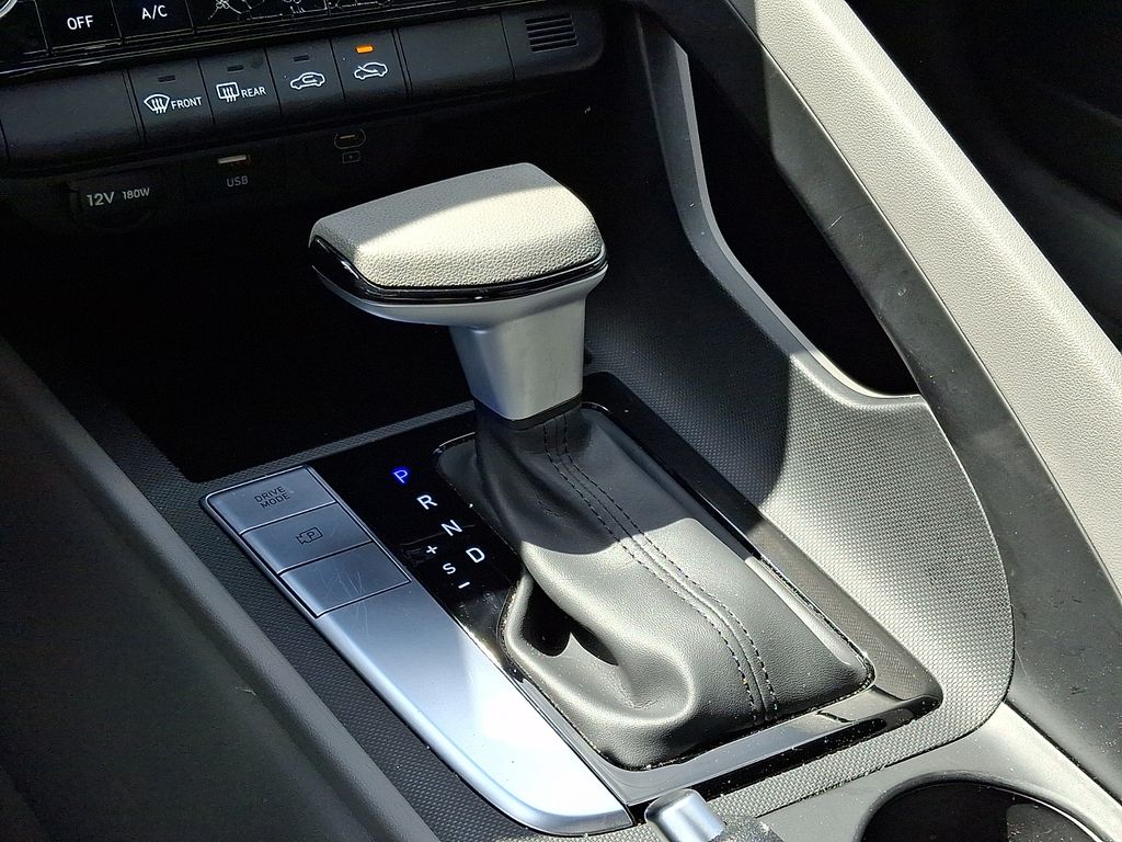 Thumbnail: 2024 Hyundai Elantra - 12