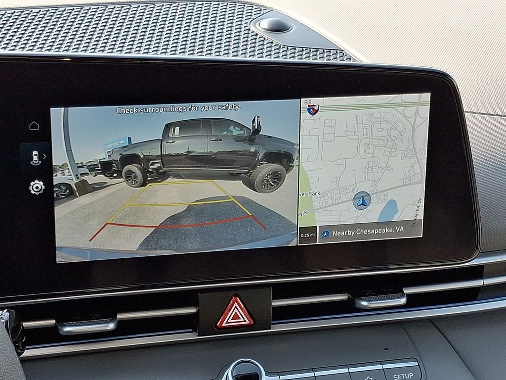 Thumbnail: 2024 Hyundai Elantra - 21