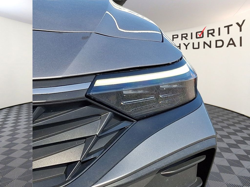 Thumbnail: 2024 Hyundai Elantra - 7