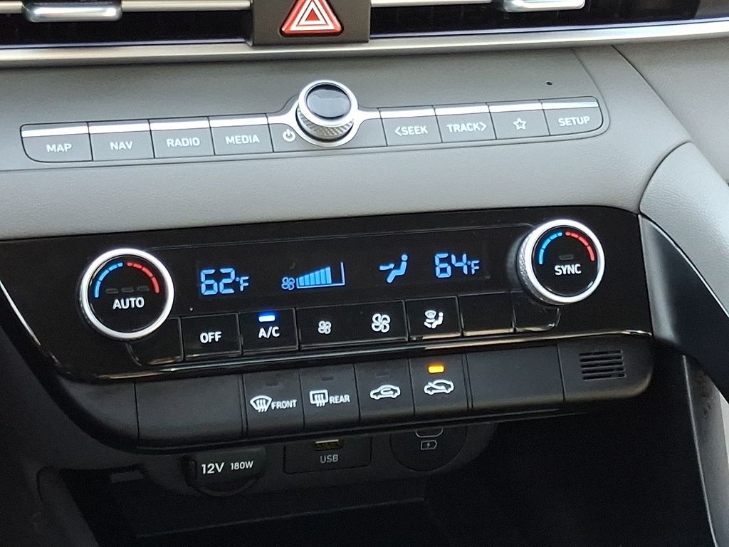 Thumbnail: 2024 Hyundai Elantra - 19